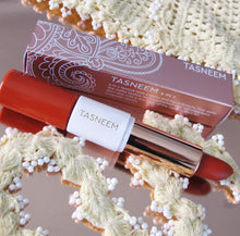Load image into Gallery viewer, TAMARILLO RED LIPSTICK SET | VIOLA (1395512377405)